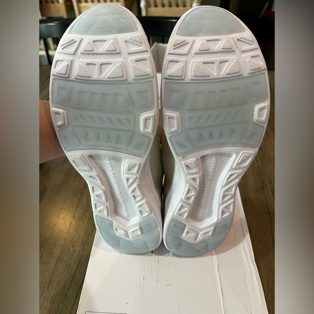 NEW APL Men’s TechLoom Breeze Beach / Energy / White Size 8.5 women 10 - Picture 11 of 12